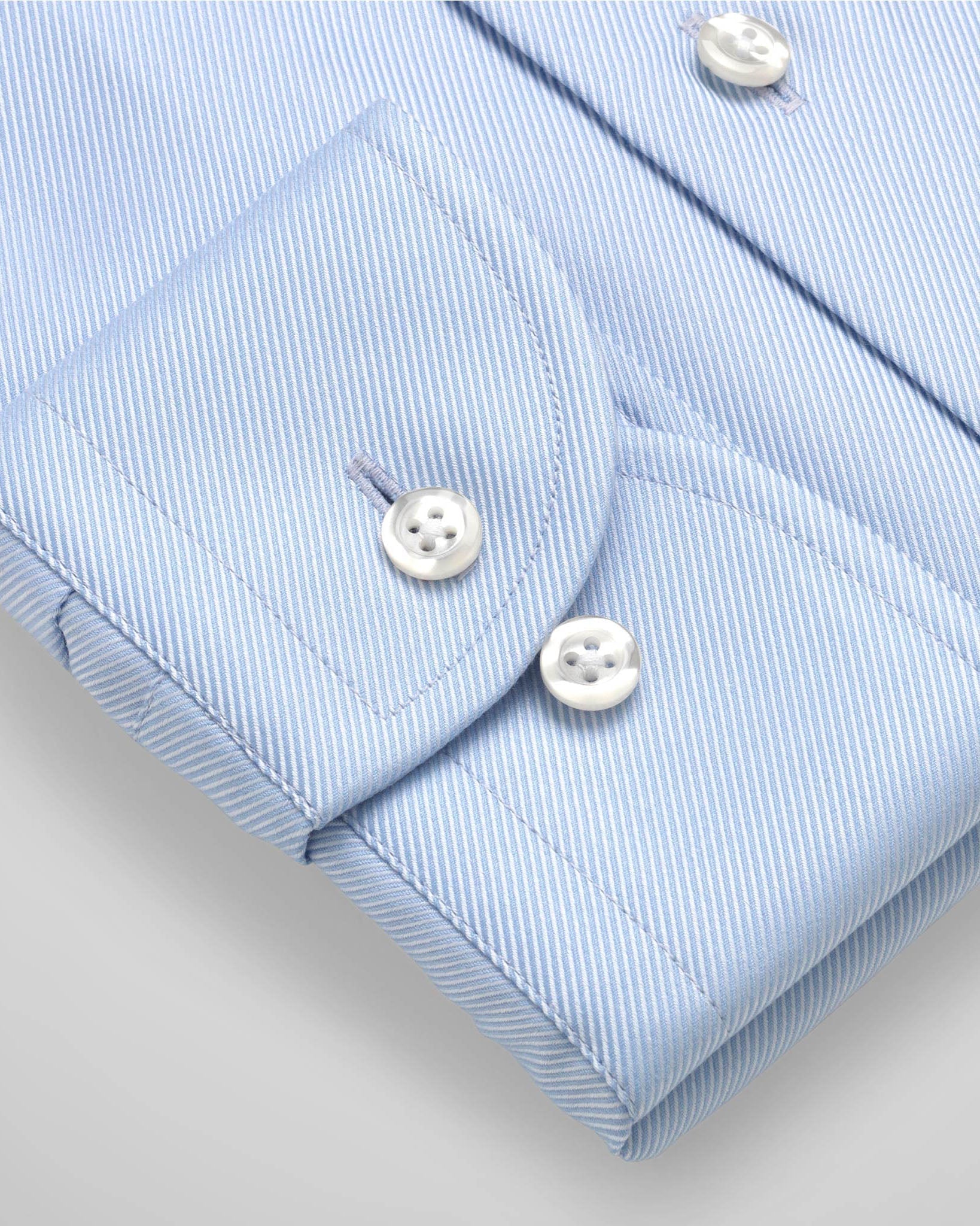 The CEO 4.0 | Hellblau